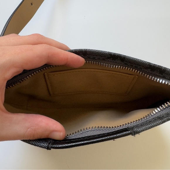 Michael Kors NWOT Black gray belt Bag Fanny pack MK zipper adjustable size L/XL - Picture 10 of 10